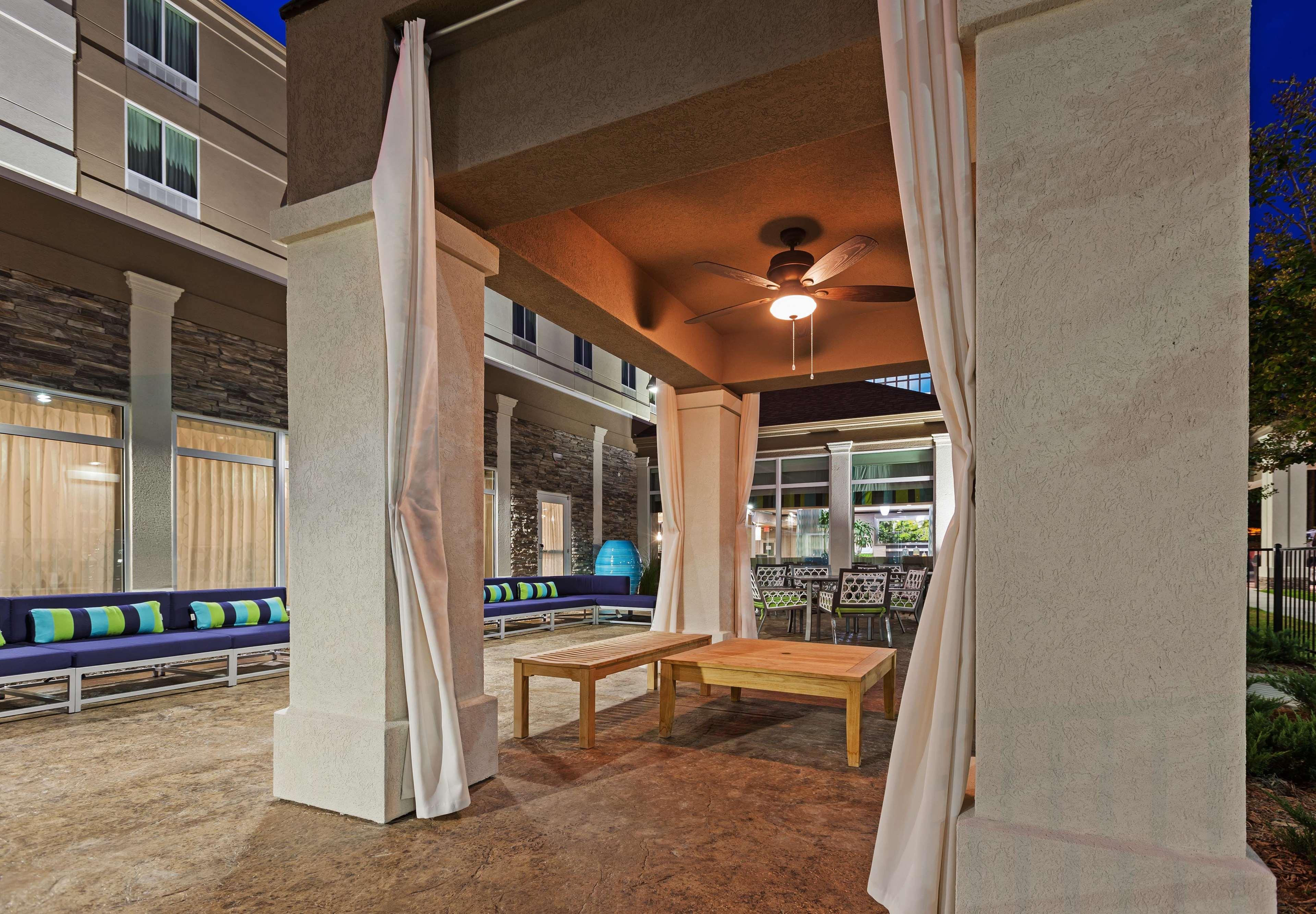 Hilton Garden West