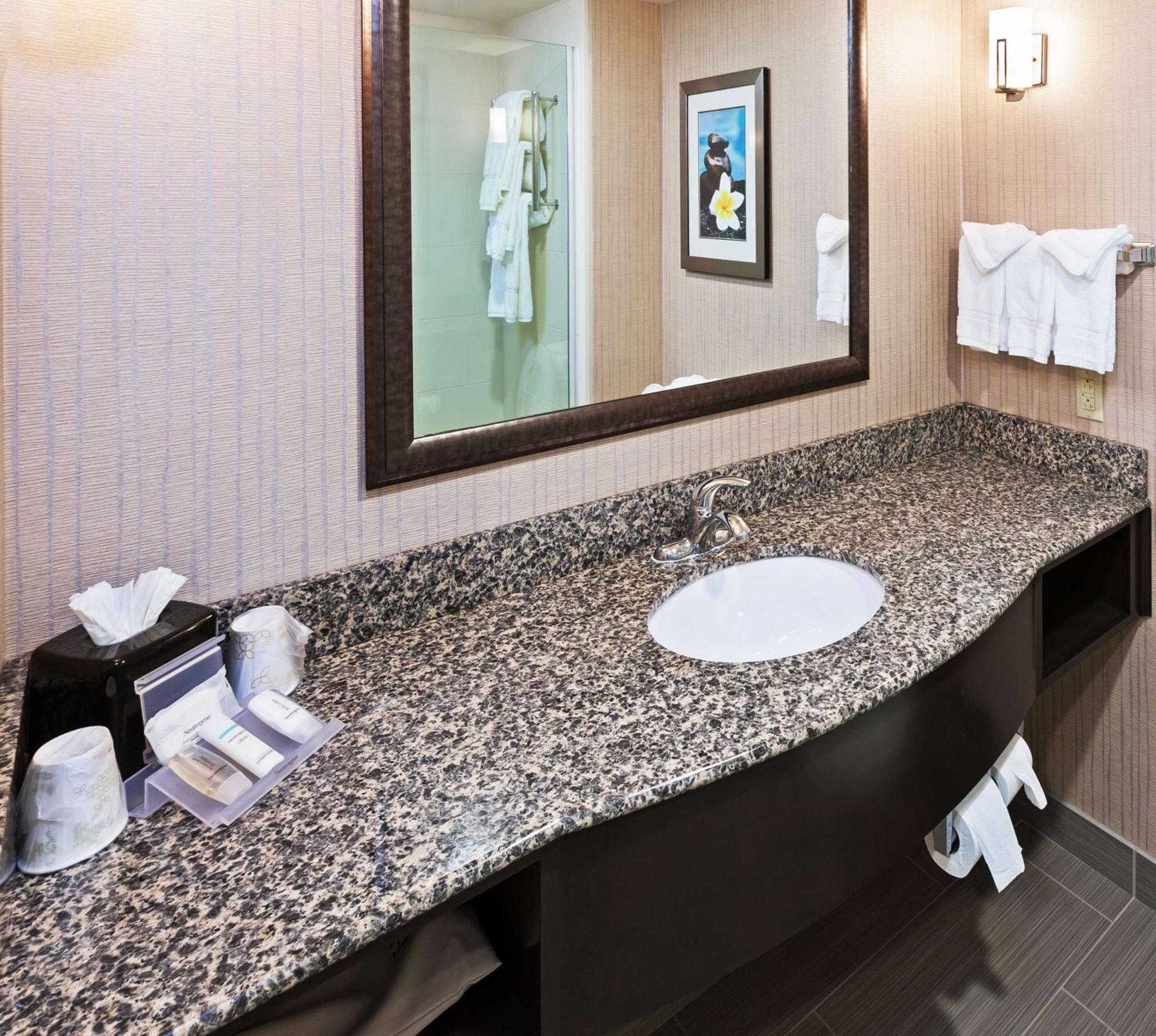 Hilton Garden West Mini-hôtel 3*